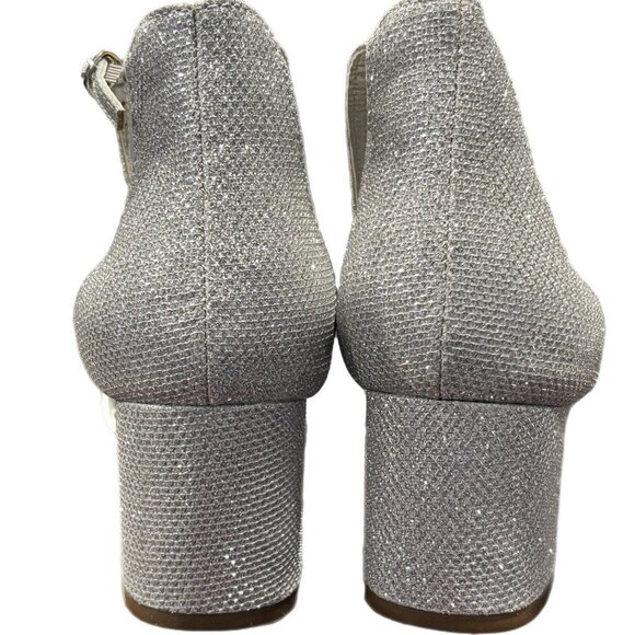 Dream Pairs Low-Chunk Ankle Strap Open Toe Block Heel Sandals Size 7.5 Silver - Picture 3 of 7